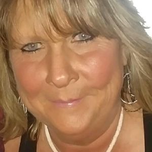 Meet your Posher, Carla